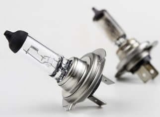 2 lampadine per fari per auto